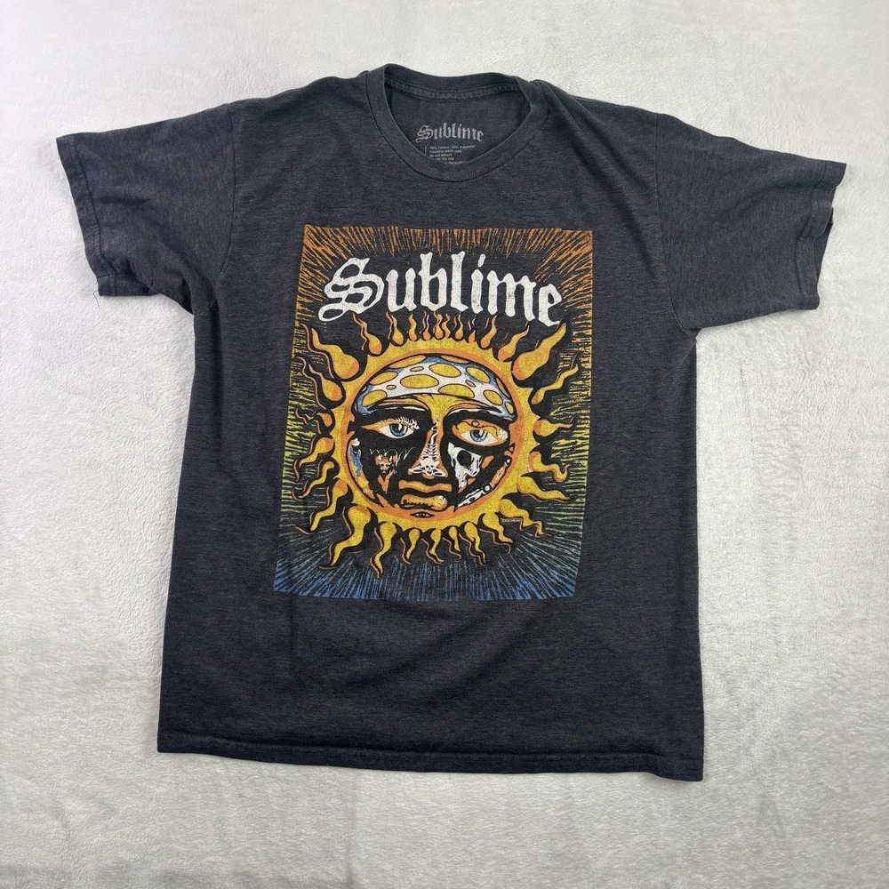 2016 Sublime Grey Short Sleeve Graphic Band Shirt Men's Medium
